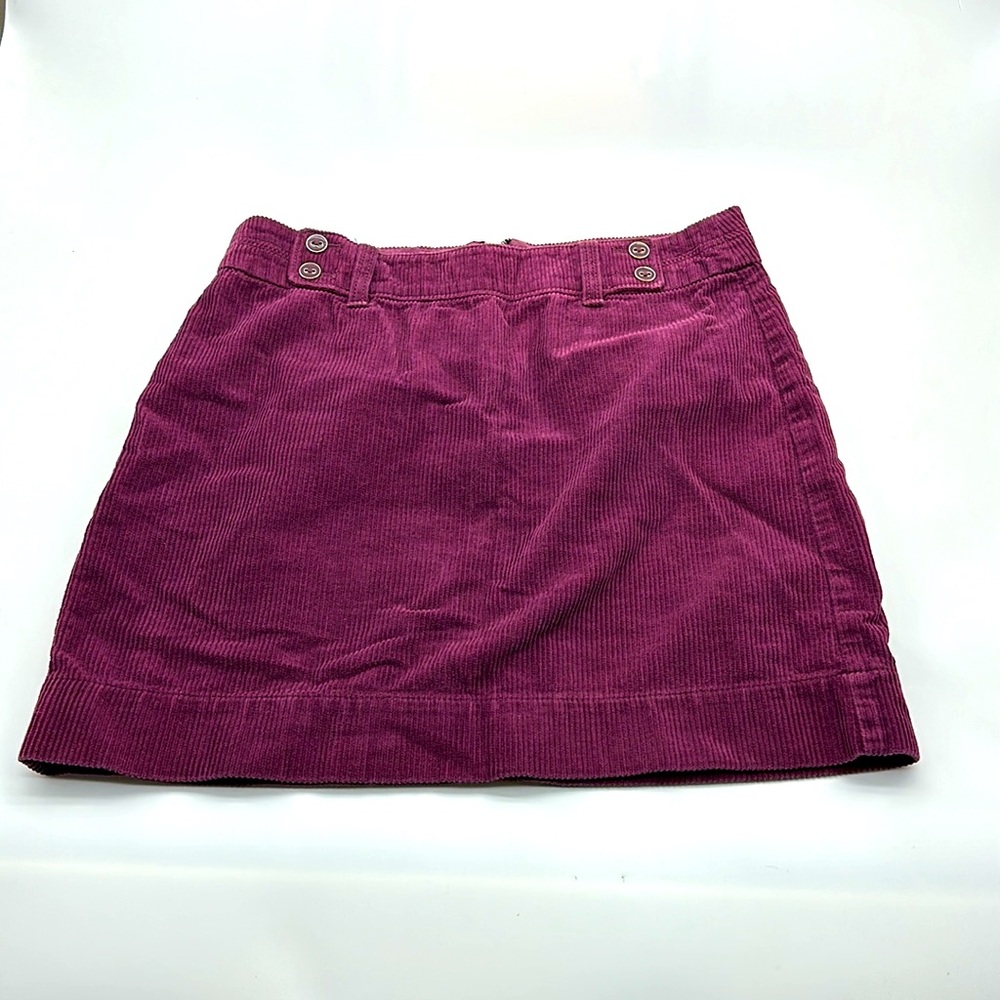 An Taylor Loft Plum Purple Corduroy Mini‎ Skirt women’s size 2 (A-63)